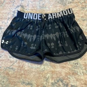 Under armour tie dye athletic shorts